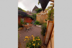 Unique 2 Bedroom Apartment in the Ideal Location